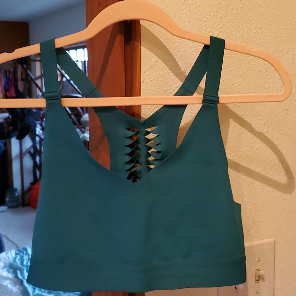Victoria Secret Sports Bra